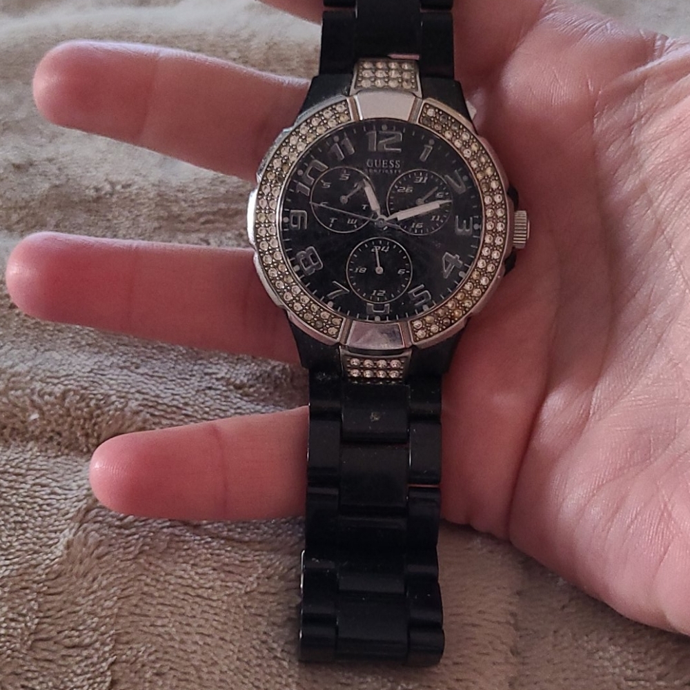 Watch - Picture 2 of 2